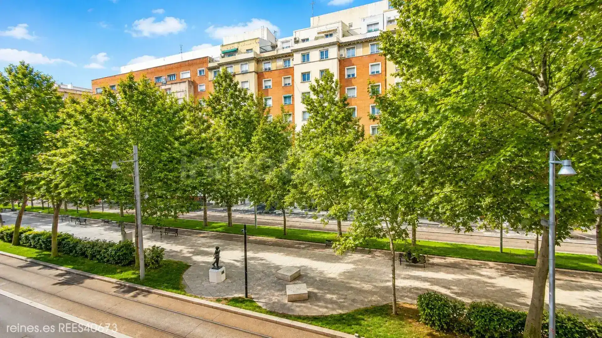 Vista exterior de Piso de alquiler en Zaragoza con Calefacción, Terraza y Amueblado