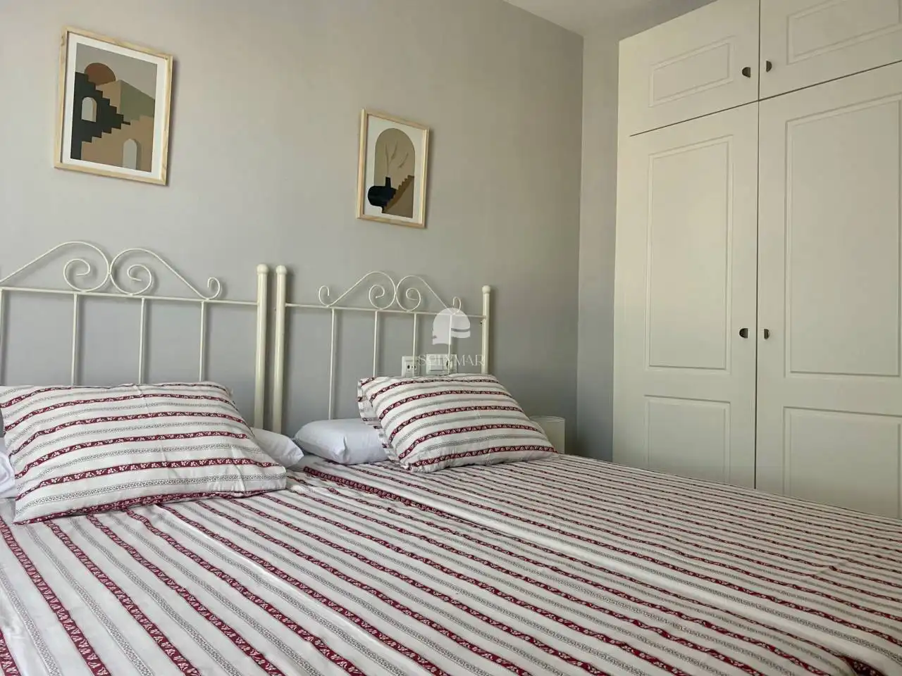 Habitación de Piso de alquiler en Vélez-Málaga con Aire acondicionado, Terraza y Amueblado