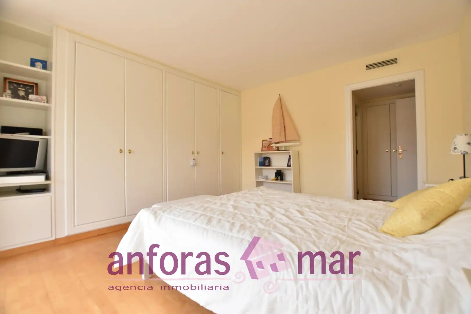 Penthouse with terrace for sale in Passeig de Rafael Campalans, imagen 28