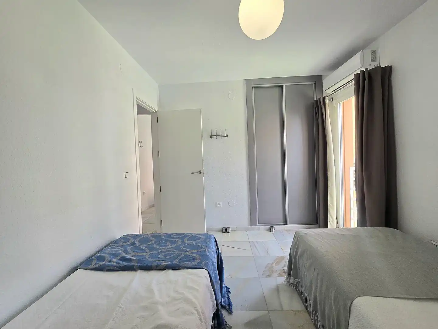 Habitación de Piso en venta en Torremolinos con Terraza, Trastero y Amueblado