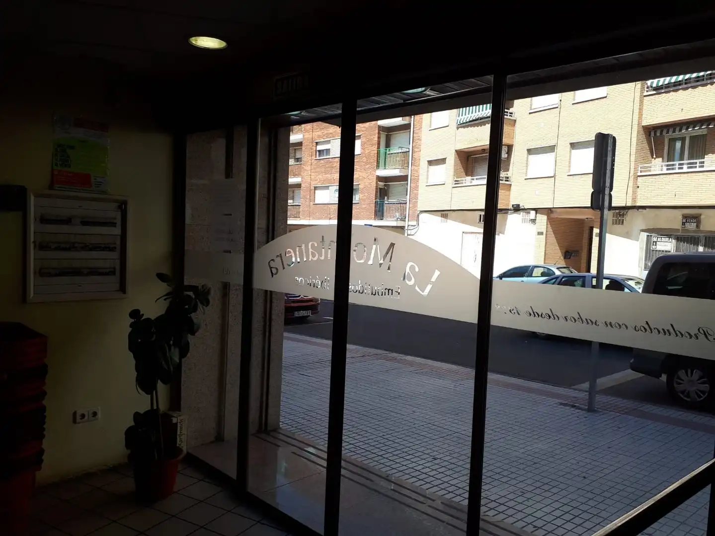 Local comercial en venta en Carretera de Ledesma, imagen 2