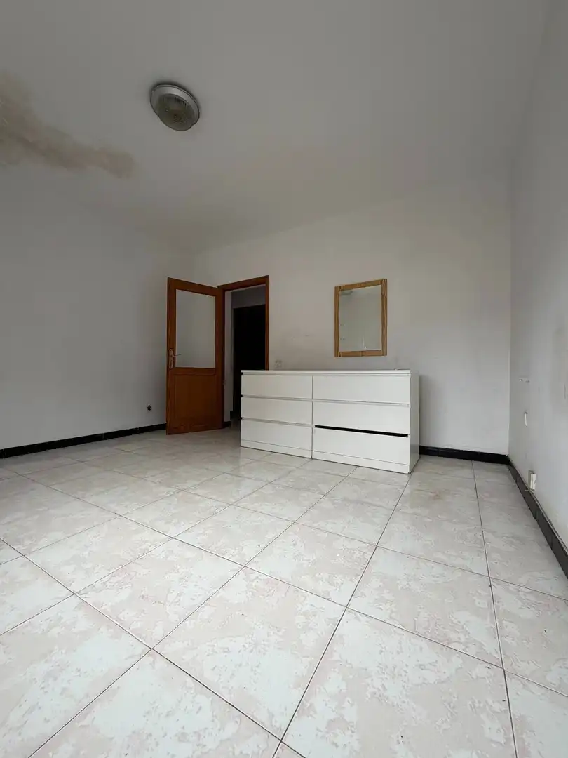 Apartamento en venta en Los Tarahales - La Paterna