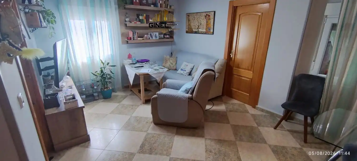 Sala d'estar de Pis en venda en Jaén amb Aire condicionat, Calefacció i Traster