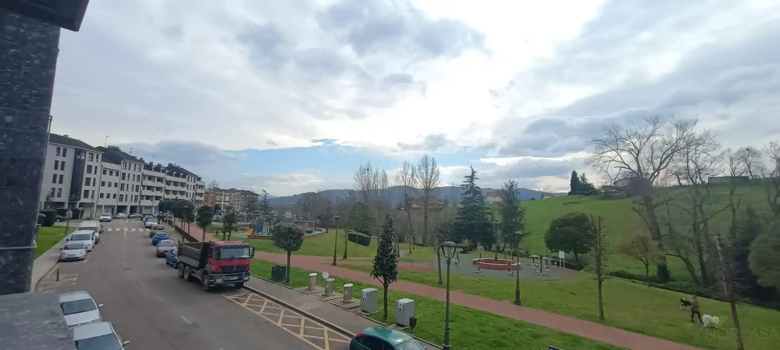Parkplatz von Wohnung zum Verkauf in Llanera mit Heizung, Parkett und Terrasse
