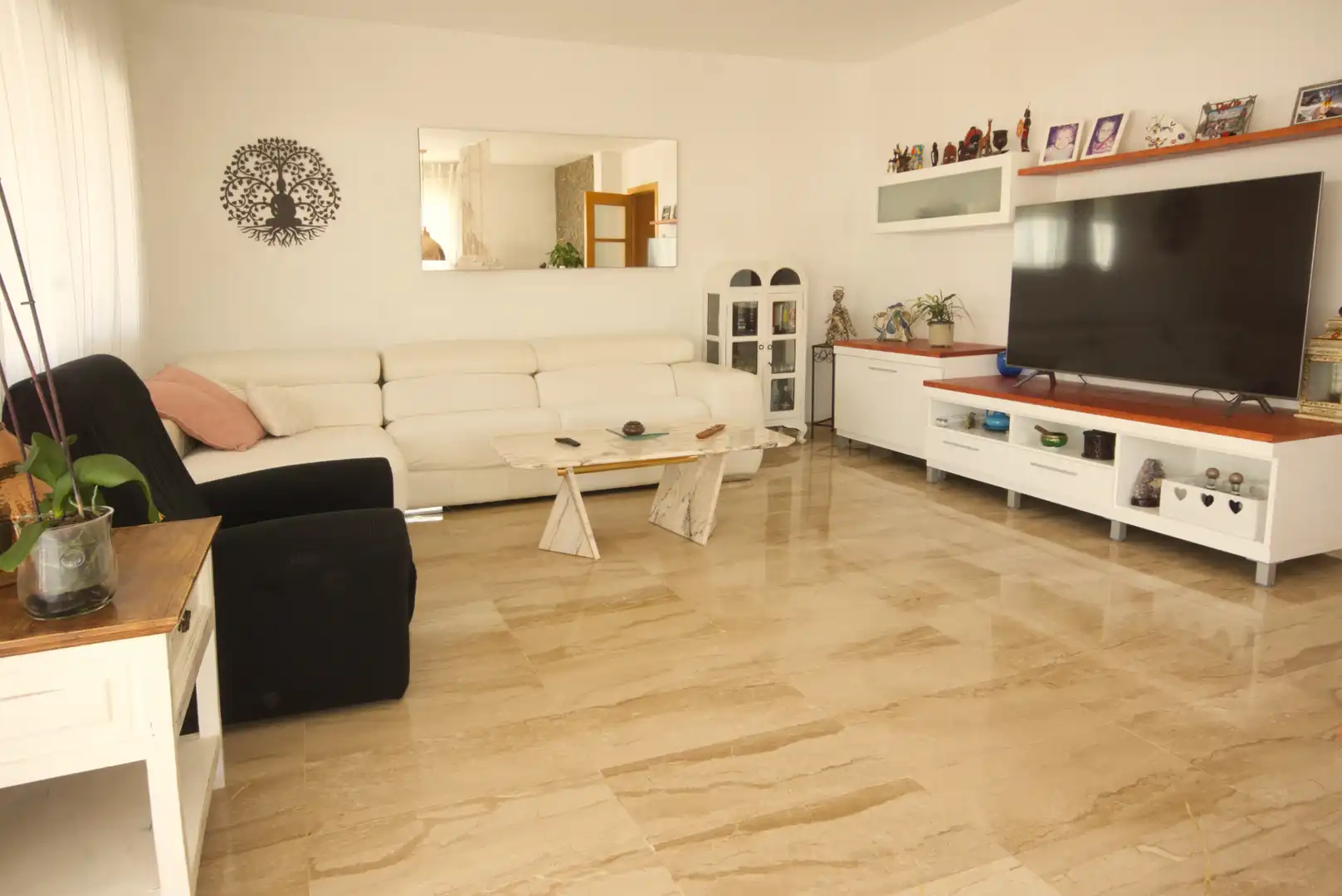 Living room of Detached homes for sale in Sant Quirze del Vallès  with Heating, Private garden and Parquet flooring