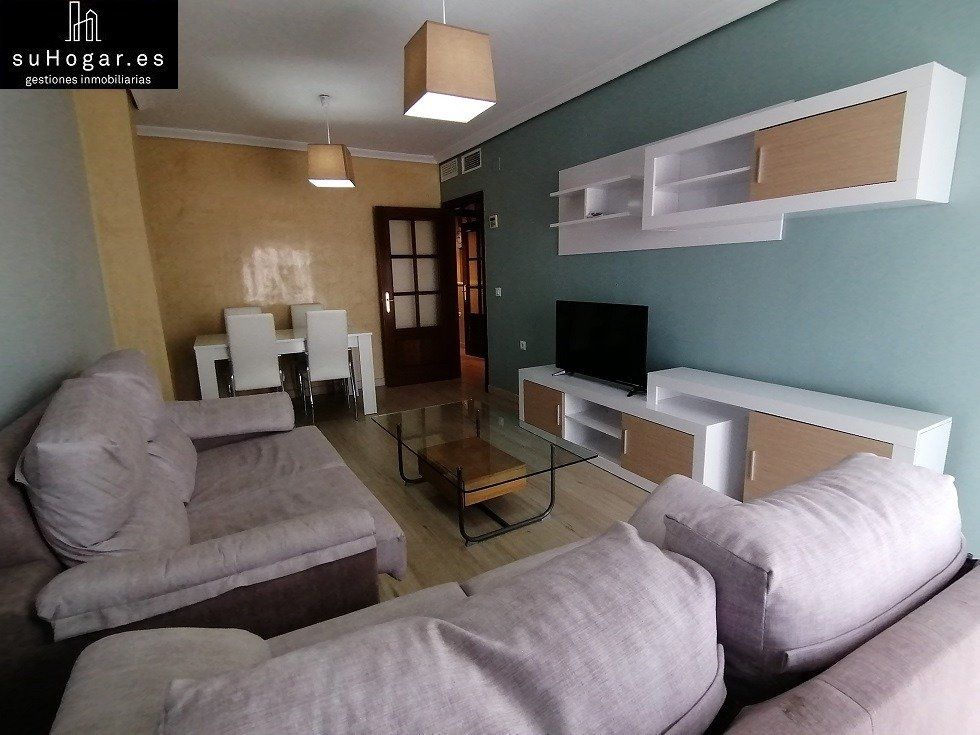 Living room of Apartment to rent in Badajoz Capital  with Air Conditioner and Balcony