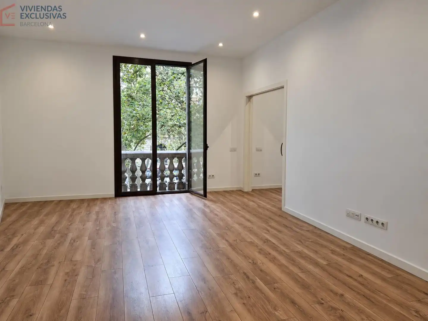 Dormitori de Oficina de lloguer en Eixample