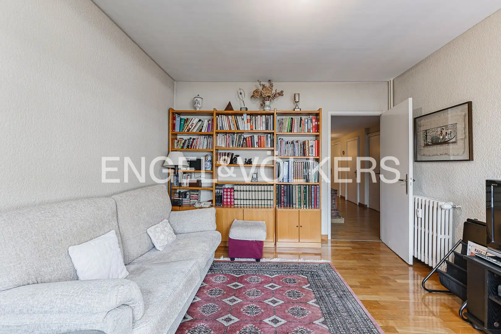 Sala d'estar de Pis en venda en Barcelona amb Aire condicionat, Calefacció i Parquet