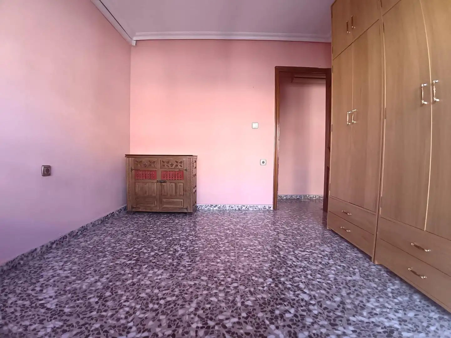 Wohnung zum Verkauf in Cieza mit Klimaanlage und Balkon