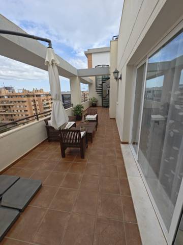 Piso en Venta en imperio argentina en Martín Carpena - Torre del Río