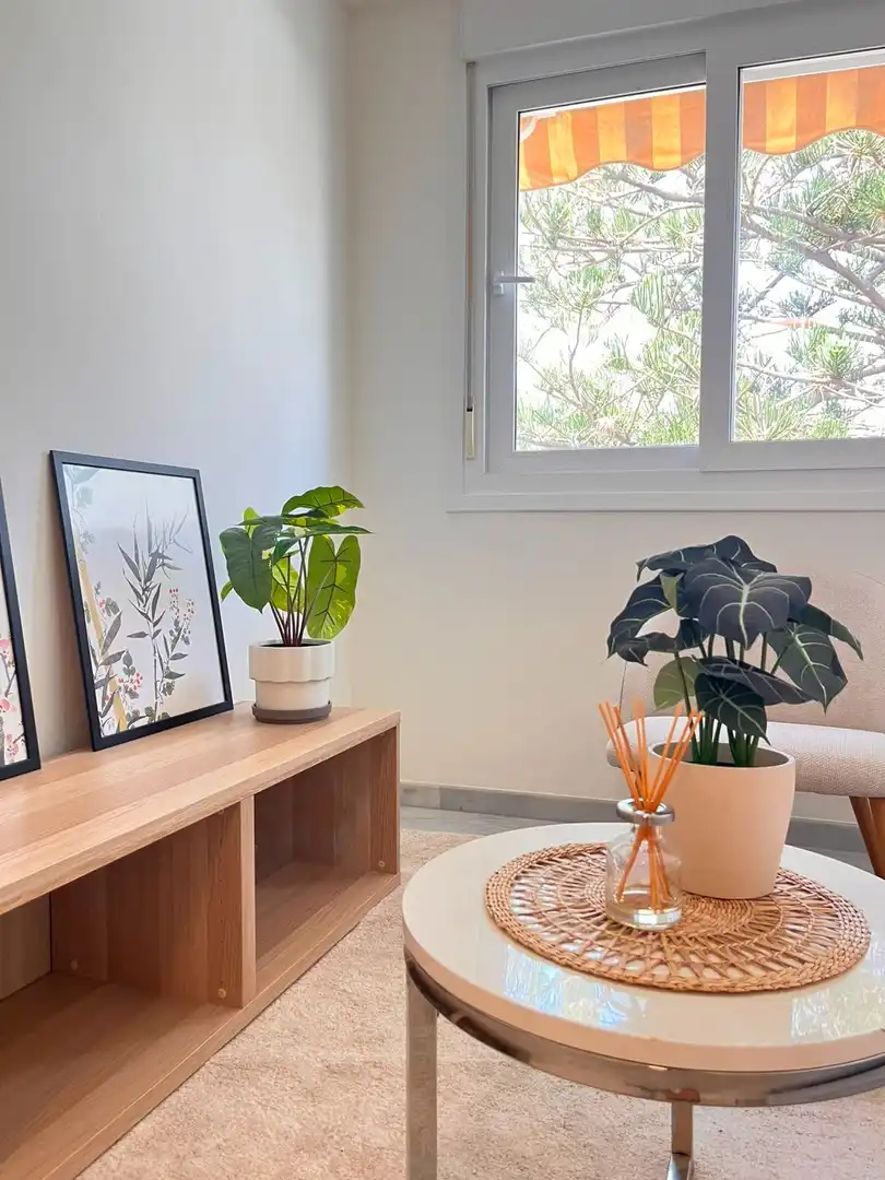 Sala de estar de Ático en venta en Rincón de la Victoria con Terraza, Trastero y Piscina comunitaria