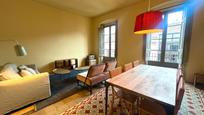 Living room of Flat for sale in Girona Capital  with Air Conditioner, Heating and Terrace