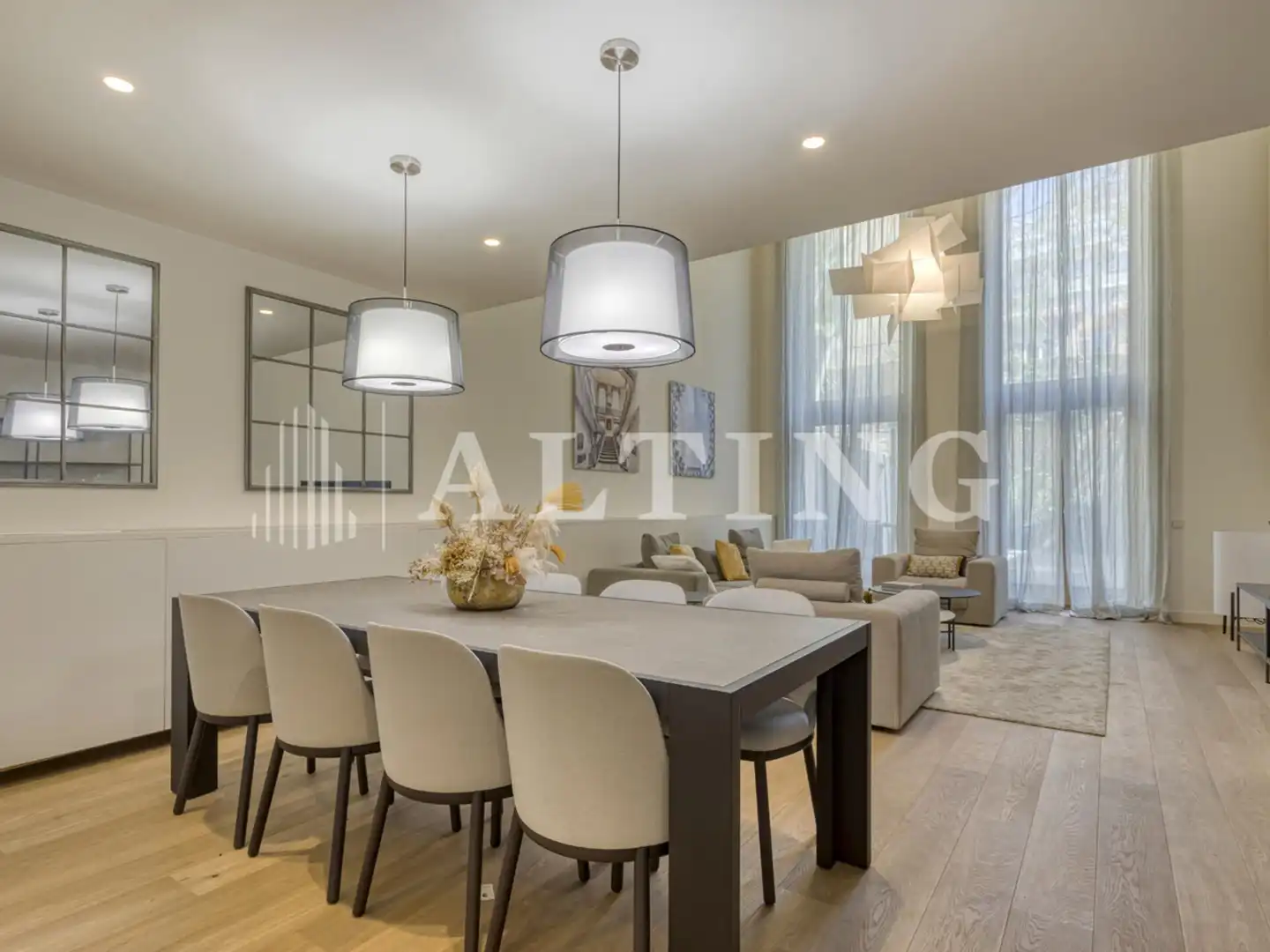 Appartamento con terrazza in vendita a Carrer Pau Claris, imagen 9