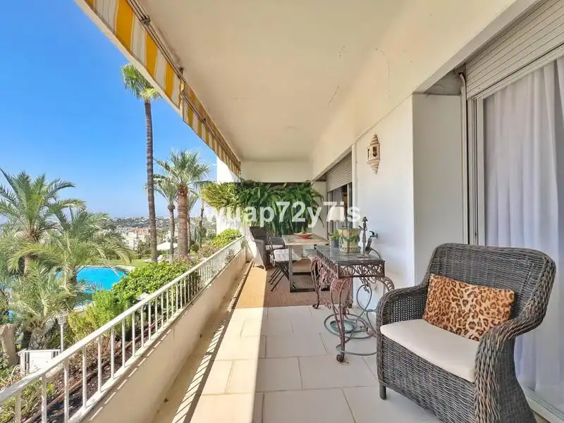 Vista exterior de Apartament de lloguer en Marbella amb Aire condicionat, Calefacció i Terrassa