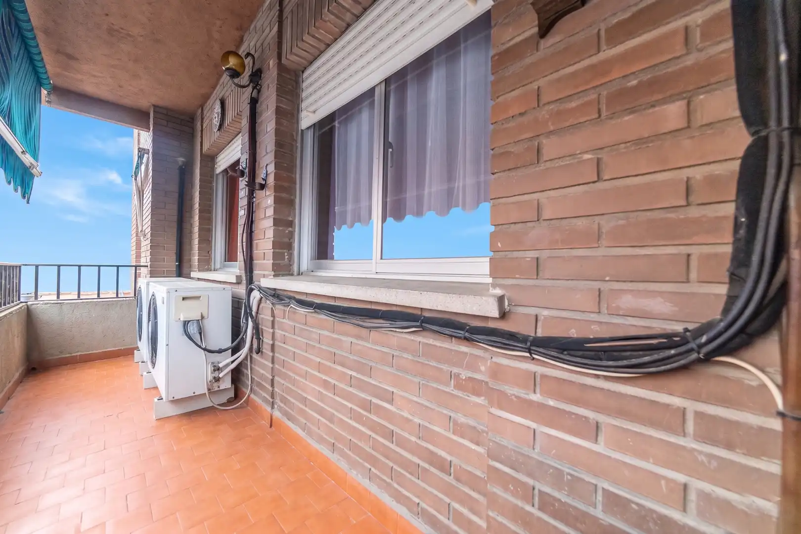 Außenansicht von Wohnung zum Verkauf in Méntrida mit Klimaanlage, Heizung und Parkett