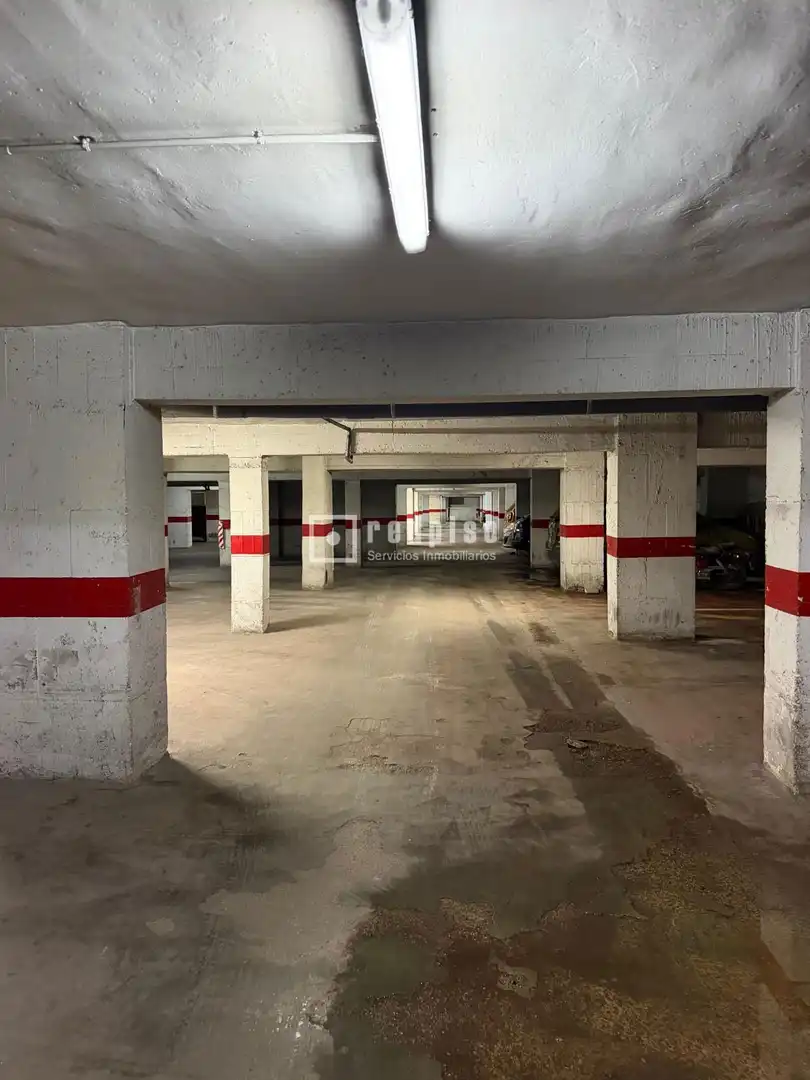 Garage zur Miete in Blasco Ibáñez, Ciutat Jardí