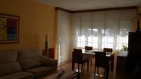 Sala d'estar de Pis en venda en Caldes de Montbui amb Calefacció, Terrassa i Balcó