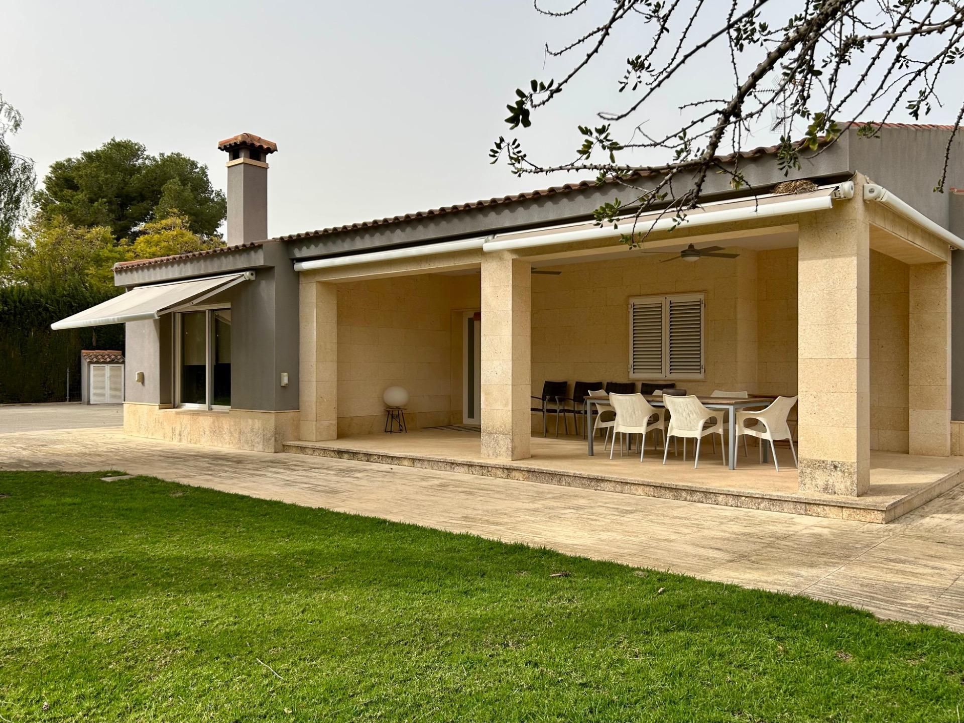 Terraza de Casa o chalet de alquiler en Elche / Elx con Jardín privado, Parquet y Terraza