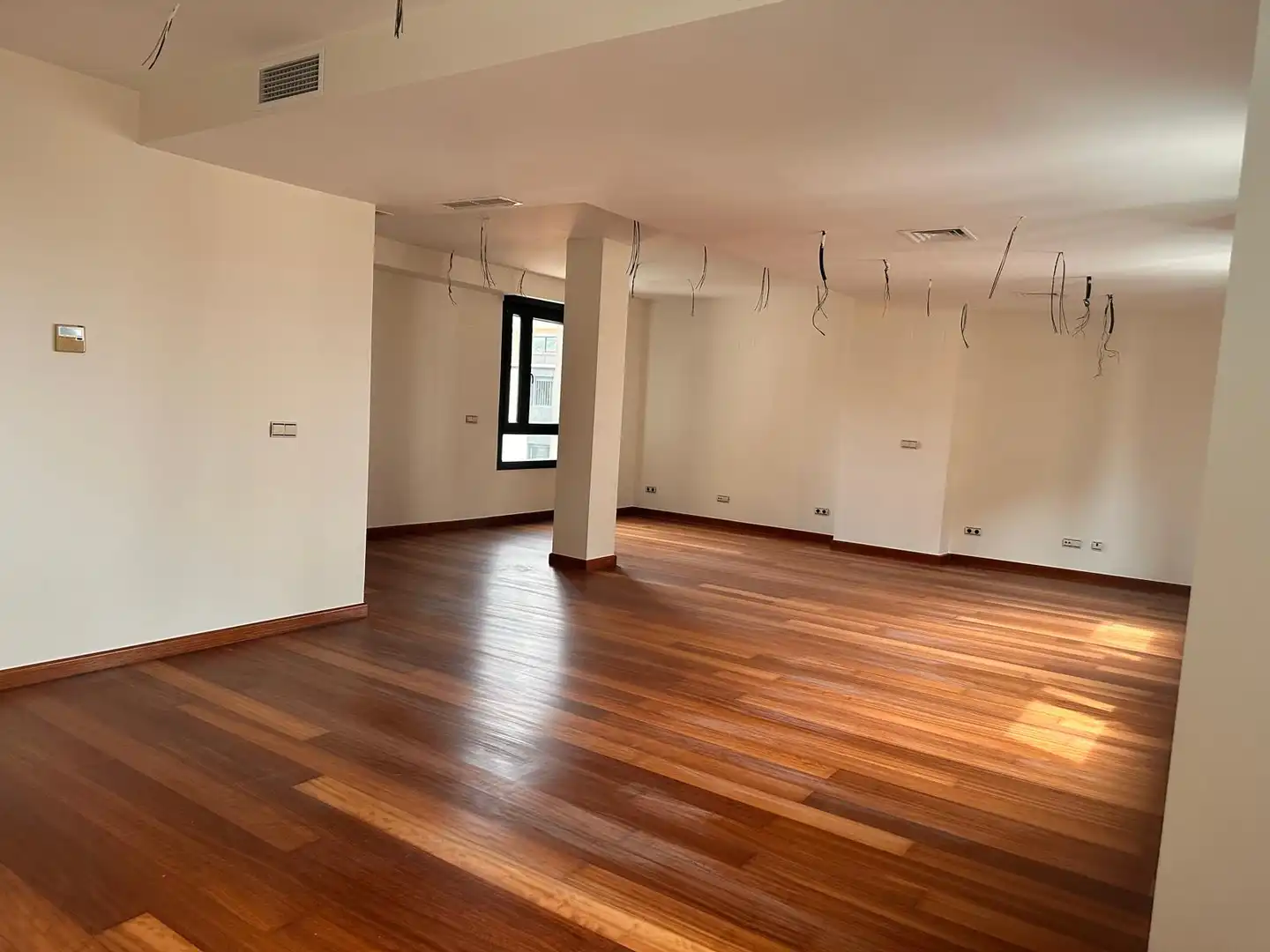 Flat for sale in Sevilla  with Swimming Pool