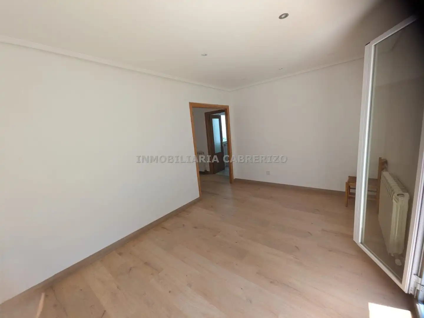 Apartamento en venta en  Logroño con Calefacción, Parquet y Terraza