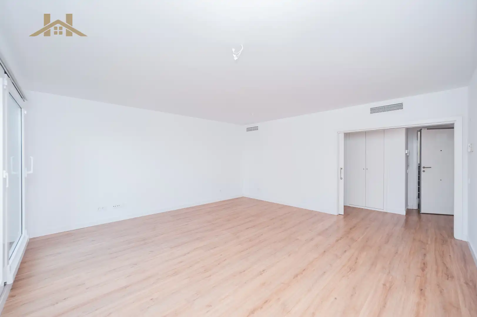 Wohnung zum Verkauf in Pozuelo de Alarcón mit Klimaanlage, Heizung und Terrasse