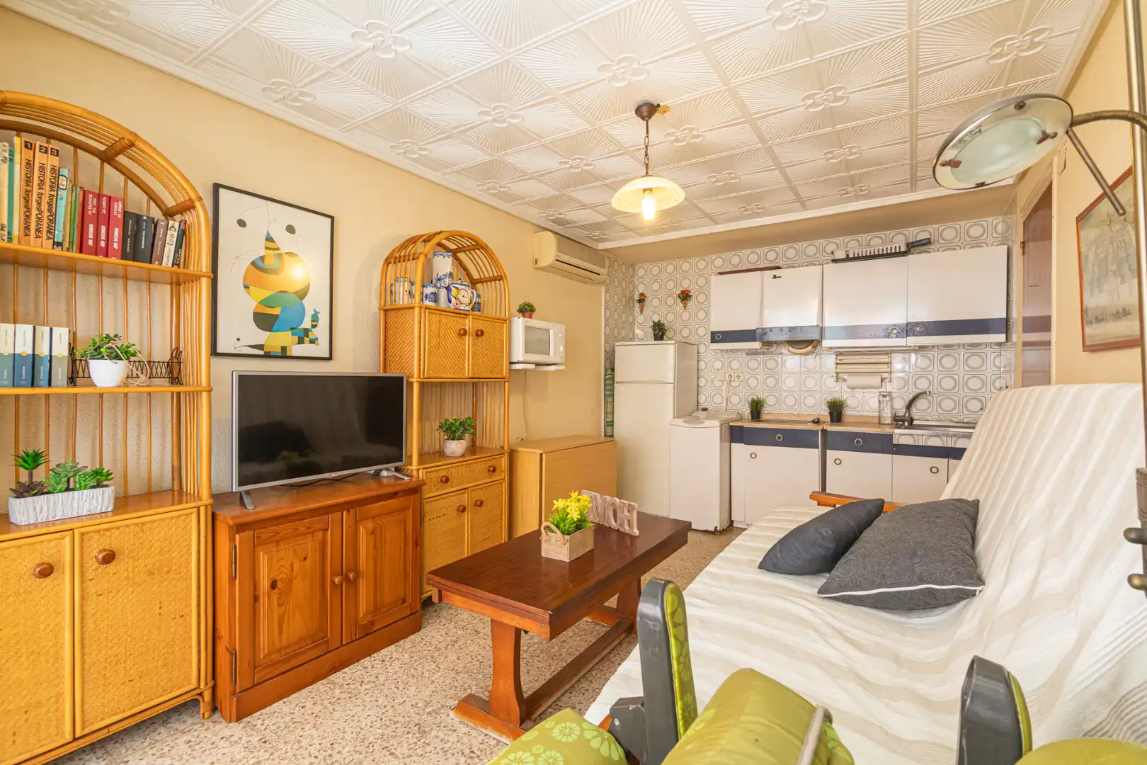 Living room of Flat for sale in Santa Pola  with Air Conditioner, Terrace and Furnished