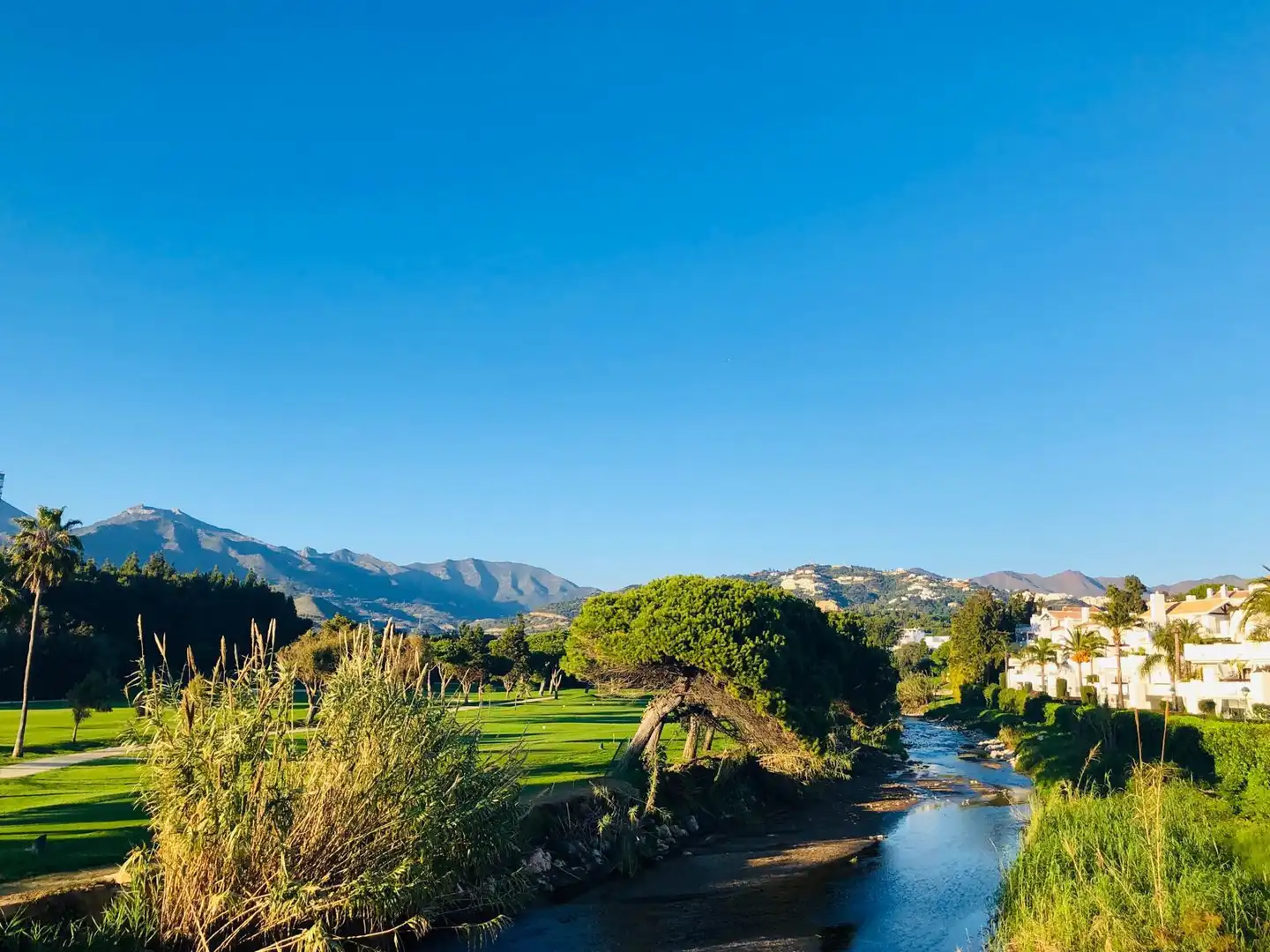 Exterior view of Duplexes for rent in Marbella  with Air Conditioner, Heating and Terrace