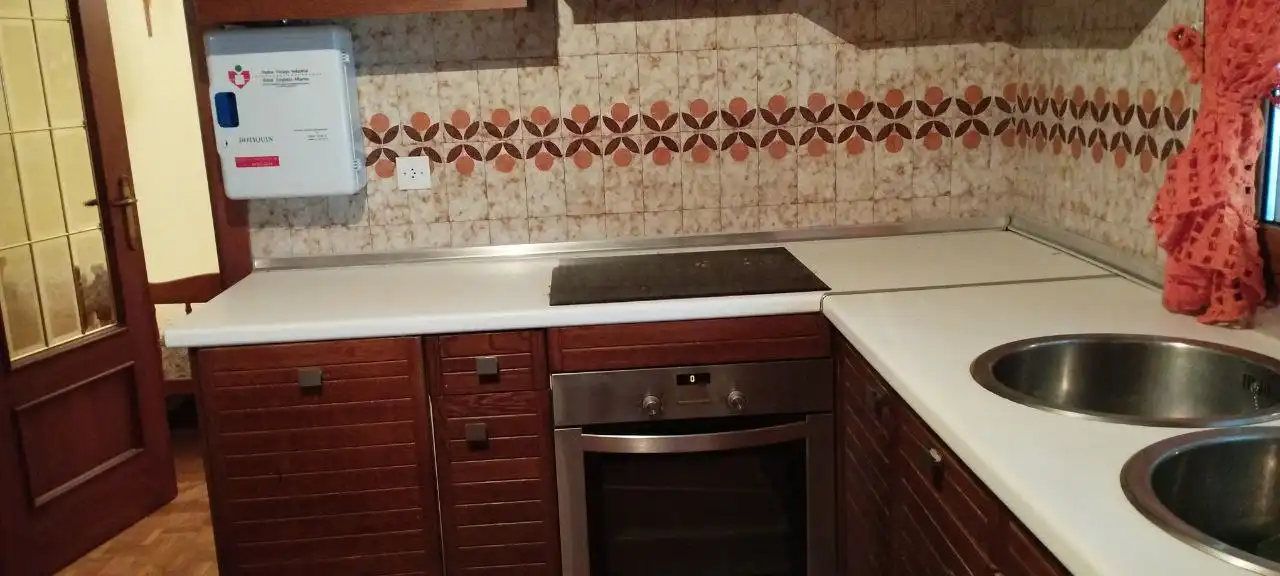 Cocina de Casa o chalet de alquiler en Medina de Pomar con Calefacción, Jardín privado y Terraza