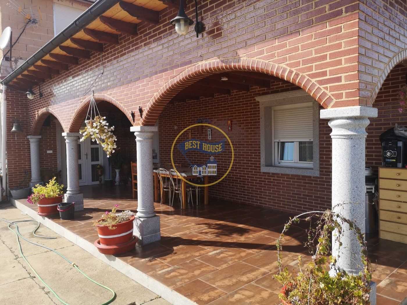Exterior view of Country house for sale in León Capital   with Heating, Private garden and Terrace
