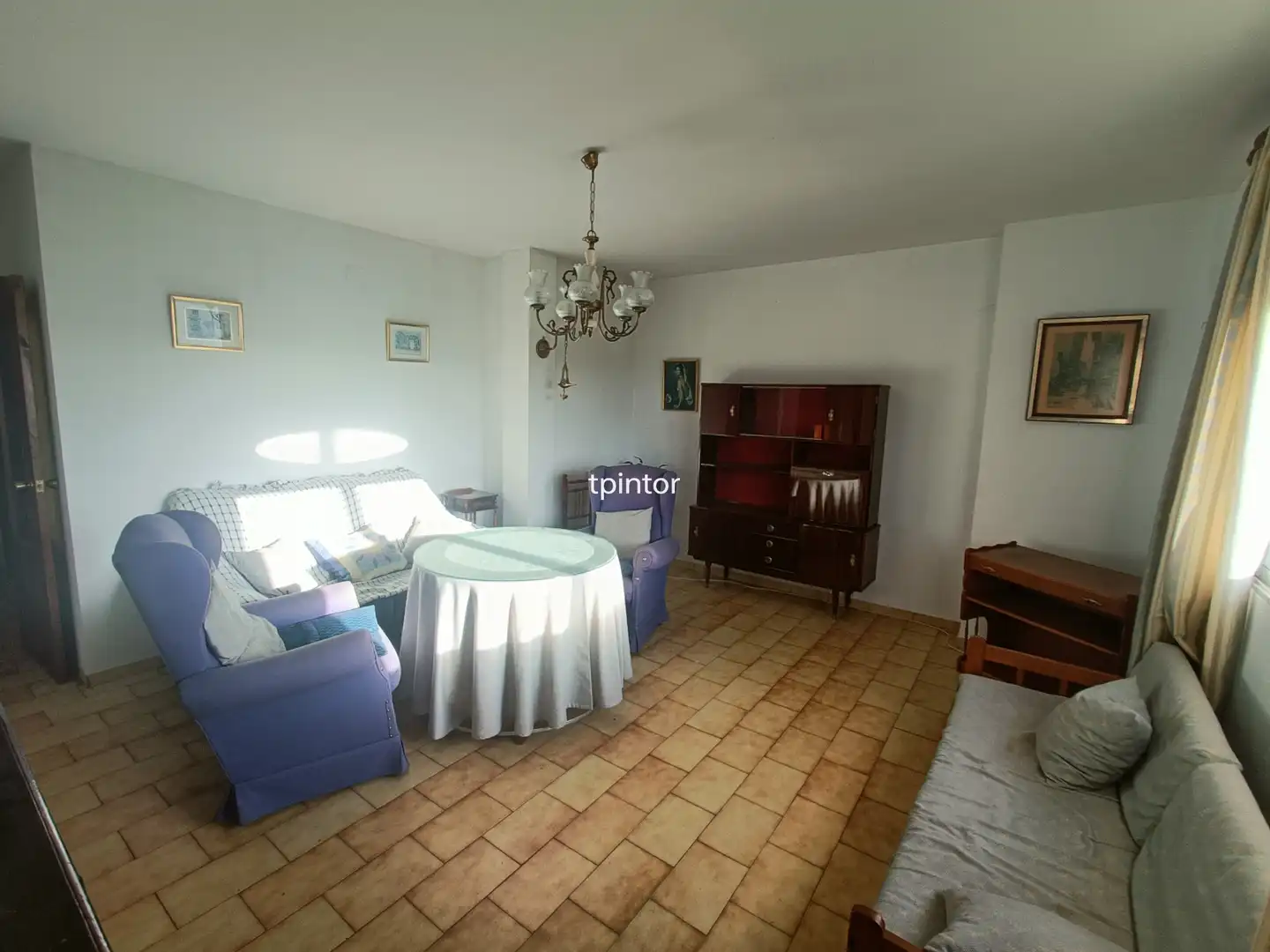 Sala de estar de Piso en venta en Malpartida de Cáceres con Aire acondicionado, Terraza y Amueblado