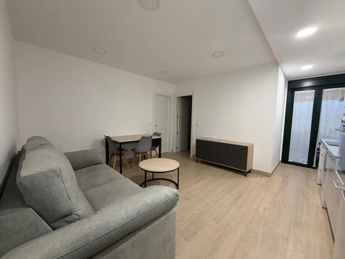 Apartament de lloguer a Calle ESPERANZA, Carbonero el Mayor