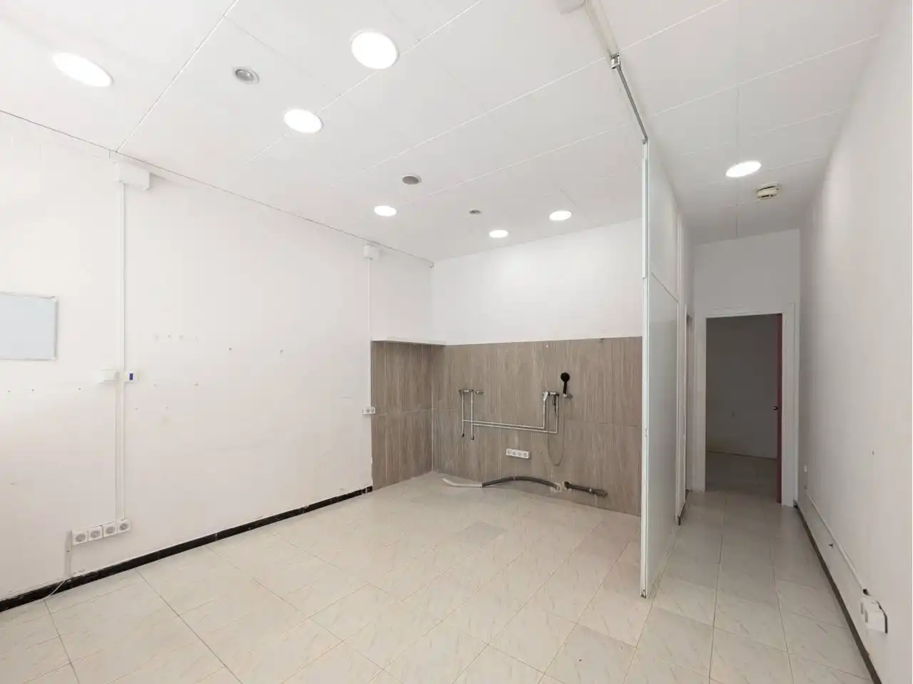 Local comercial de lloguer a Calle MESTRE ANTONI TORELLO, imagen 17