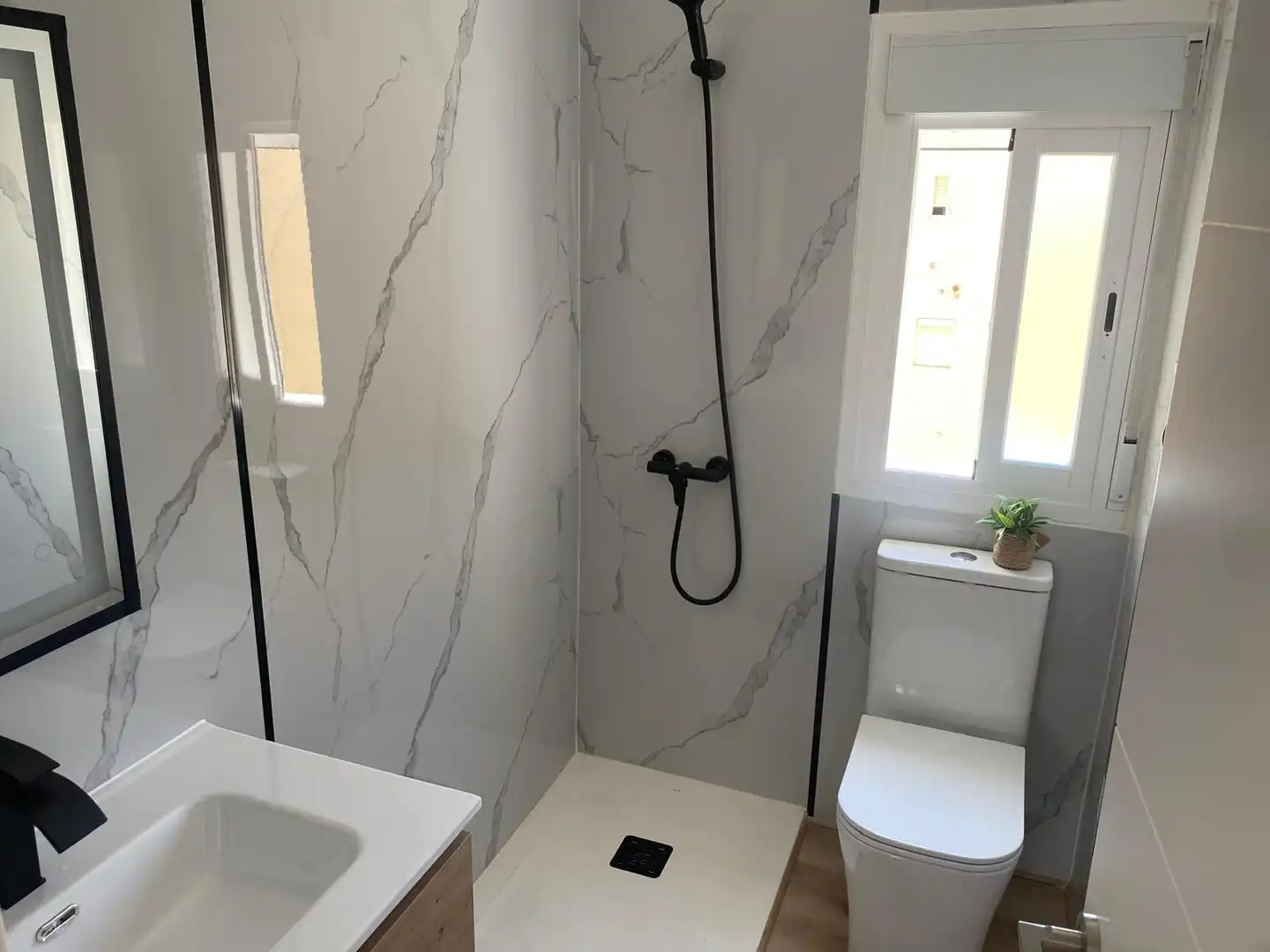 Baño de Piso en venta en Ciudad Real con Calefacción y Balcón