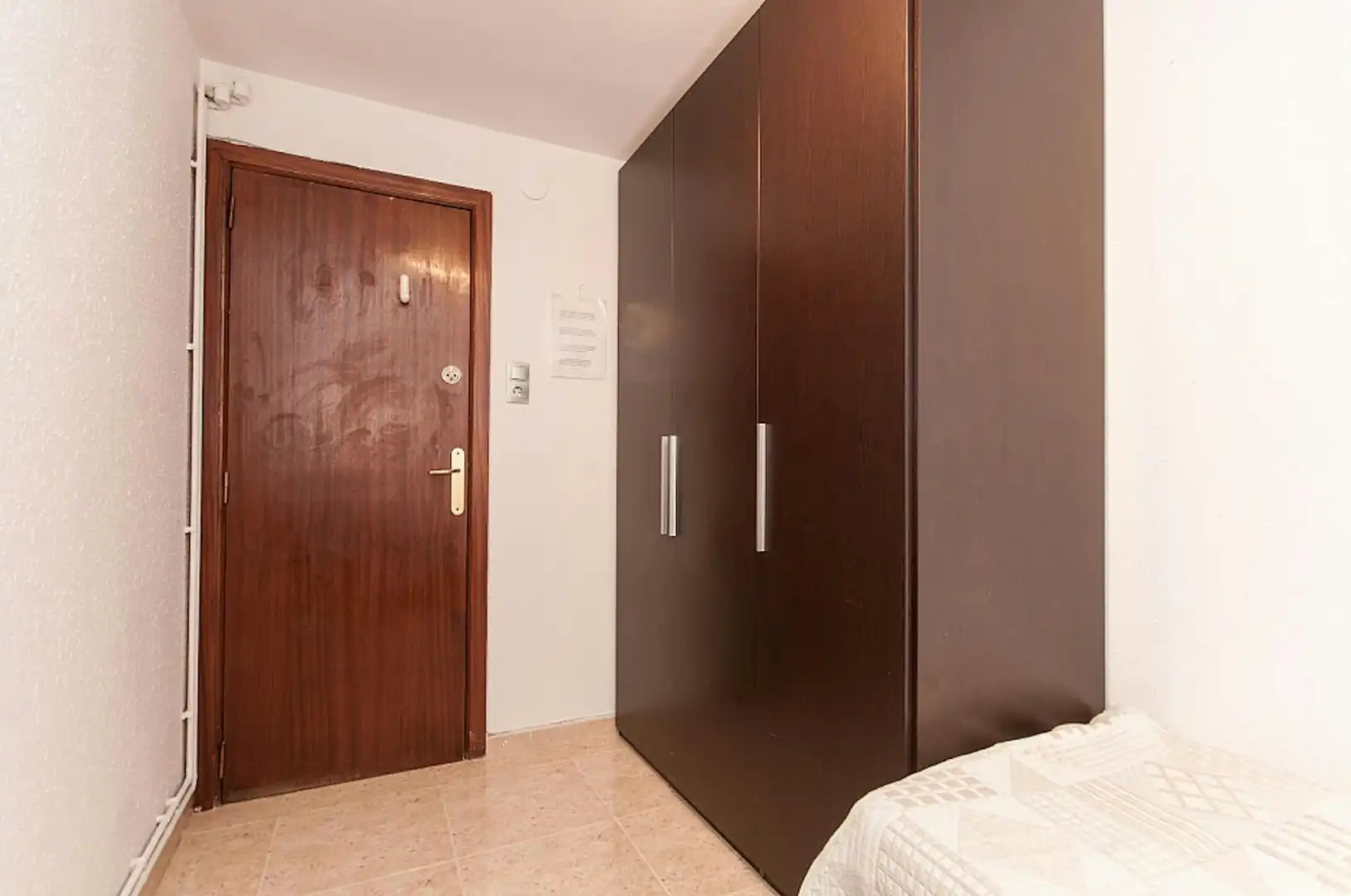 Schlafzimmer von Wohnung zur untervermieten in L'Hospitalet de Llobregat mit Klimaanlage, Heizung und Möbliert