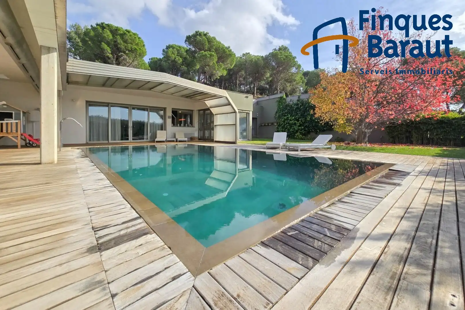 Piscina de Casa o chalet en venta en La Jonquera con Aire acondicionado, Calefacción y Jardín privado