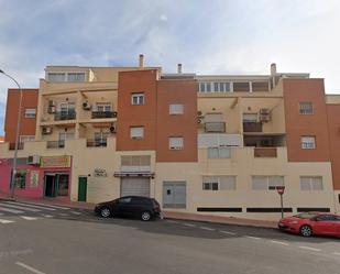Vista exterior de Àtic en venda en  Almería Capital amb Terrassa