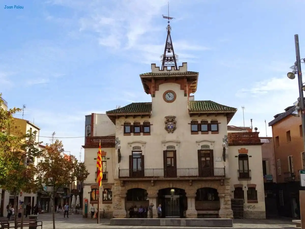 Vista exterior de Pis en venda en Sant Celoni amb Calefacció i Balcó