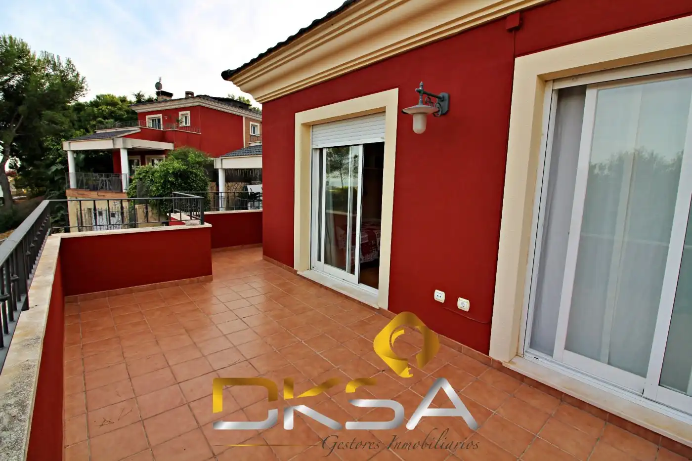 Terrassa de Casa o xalet en venda en Benicasim / Benicàssim amb Aire condicionat, Calefacció i Jardí privat