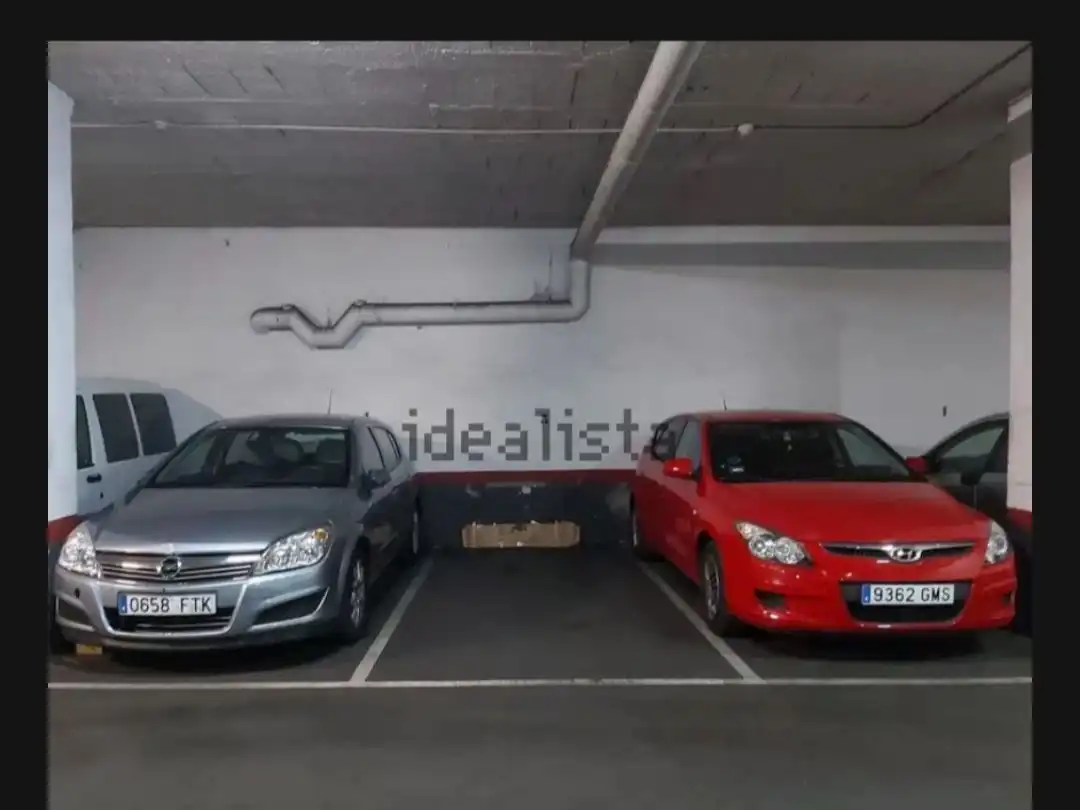 Parking de Garaje de alquiler en L'Hospitalet de Llobregat