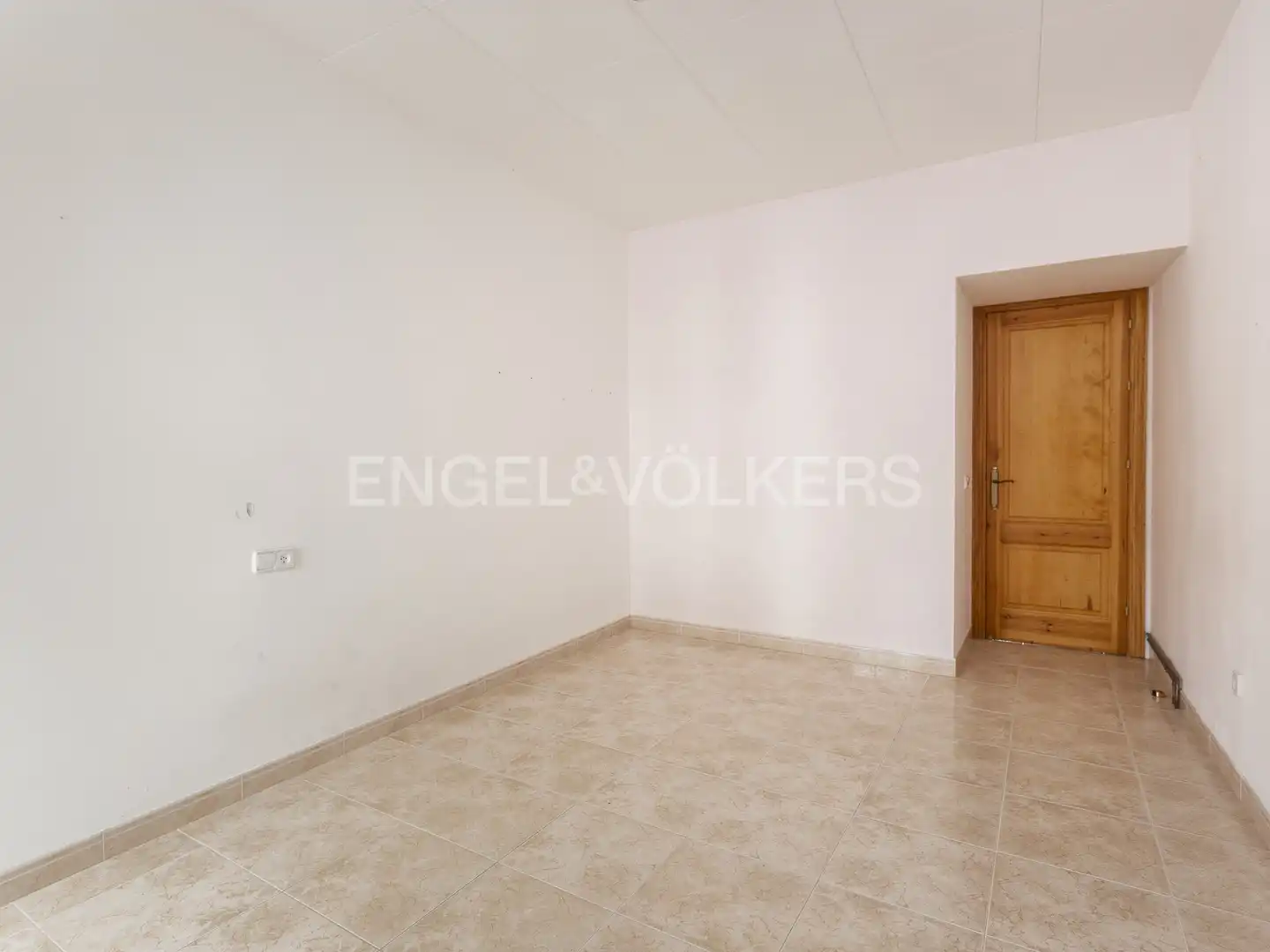 Casa adosada en venta en Albinyana con Calefacción y Terraza