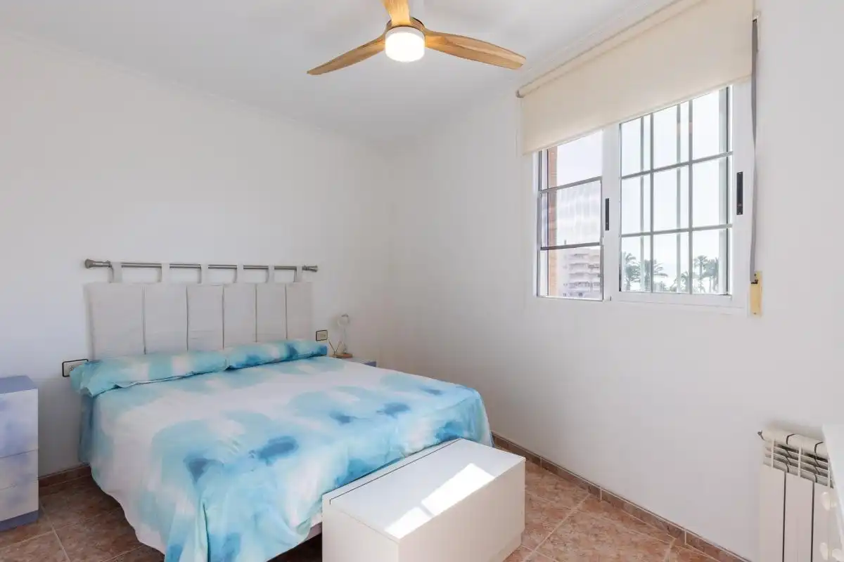 Dormitori de Casa adosada en venda en Canet d'En Berenguer amb Aire condicionat, Calefacció i Terrassa