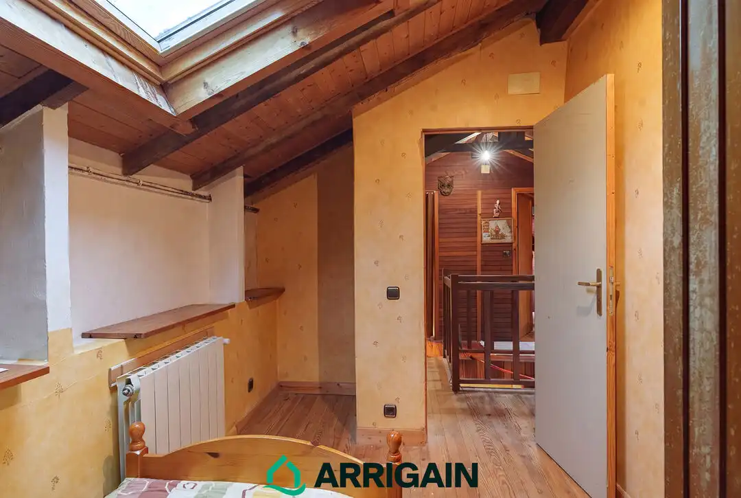 Habitación de Casa adosada en venta en Donostia - San Sebastián  con Calefacción, Jardín privado y Terraza