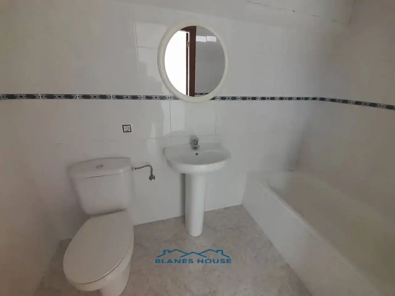 Bany de Dúplex en venda en Lloret de Mar amb Aire condicionat, Terrassa i Traster