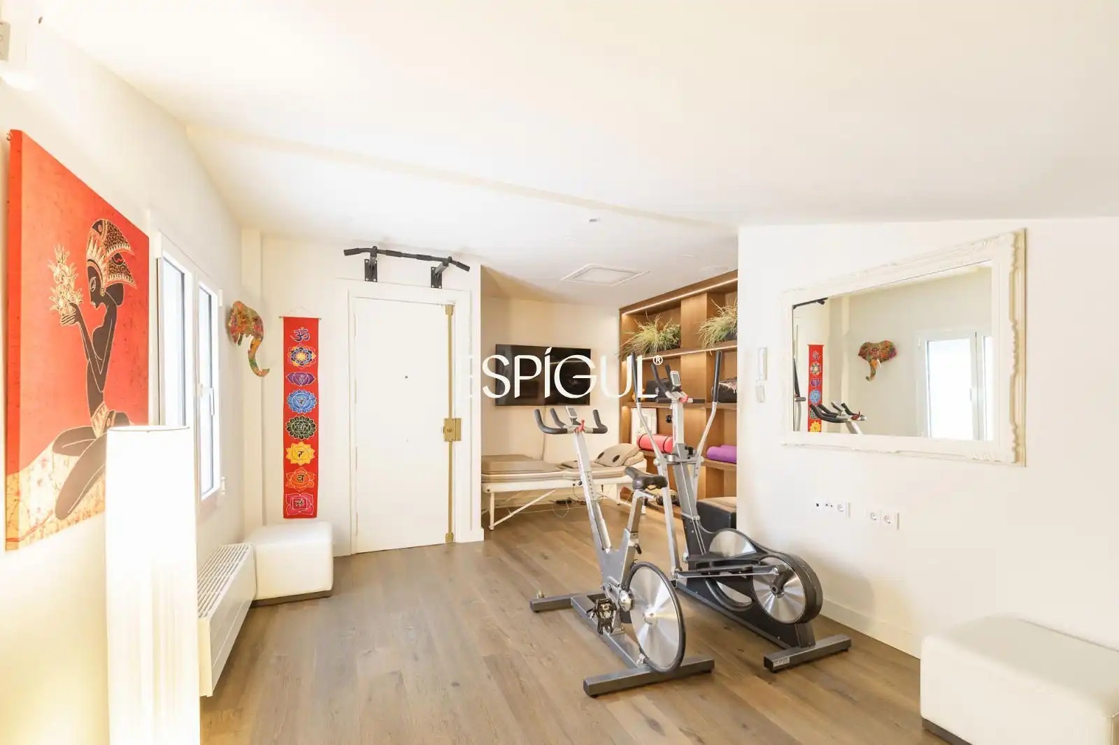 Bedroom of Attic for sale in Barcelona  with Air Conditioner, Heating and Parquet flooring