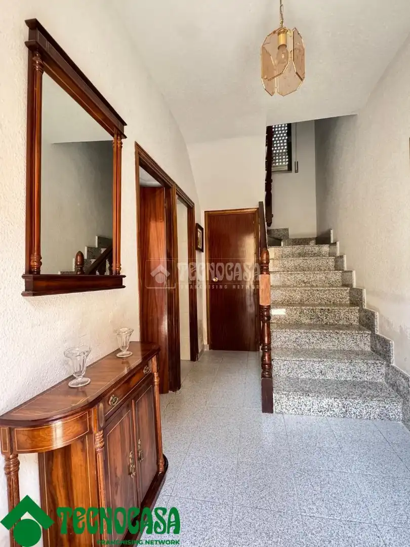 Casa adosada en venda en Los Navalmorales