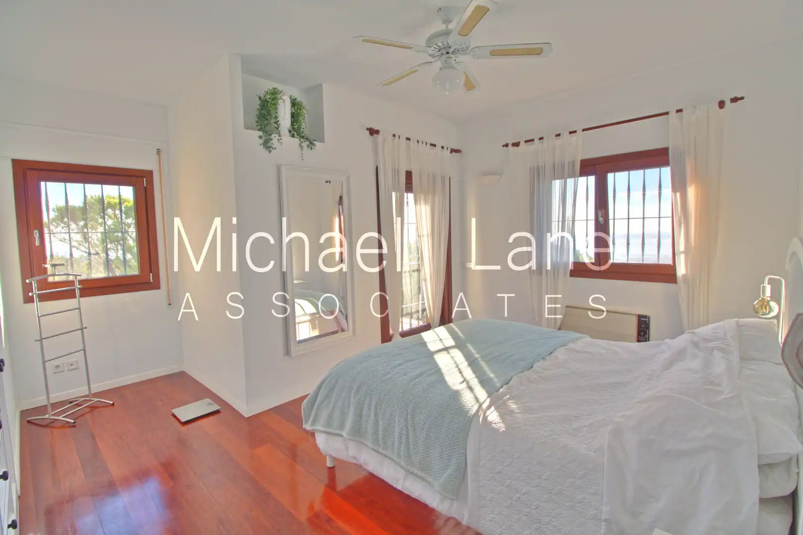 Casa o chalet en venta en Sierra de Estepona - Avda. de Andalucía