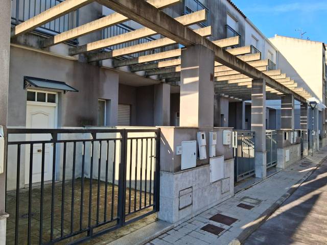 Casa adosada en Venta en La Salzadella