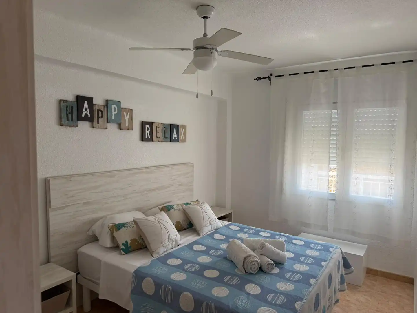 Dormitori de Apartament de lloguer en Cartagena amb Aire condicionat, Calefacció i Terrassa