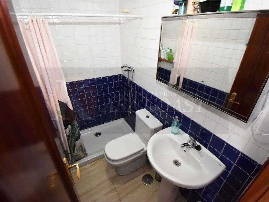Baño de Estudio en venta en Mijas con Aire acondicionado y Amueblado
