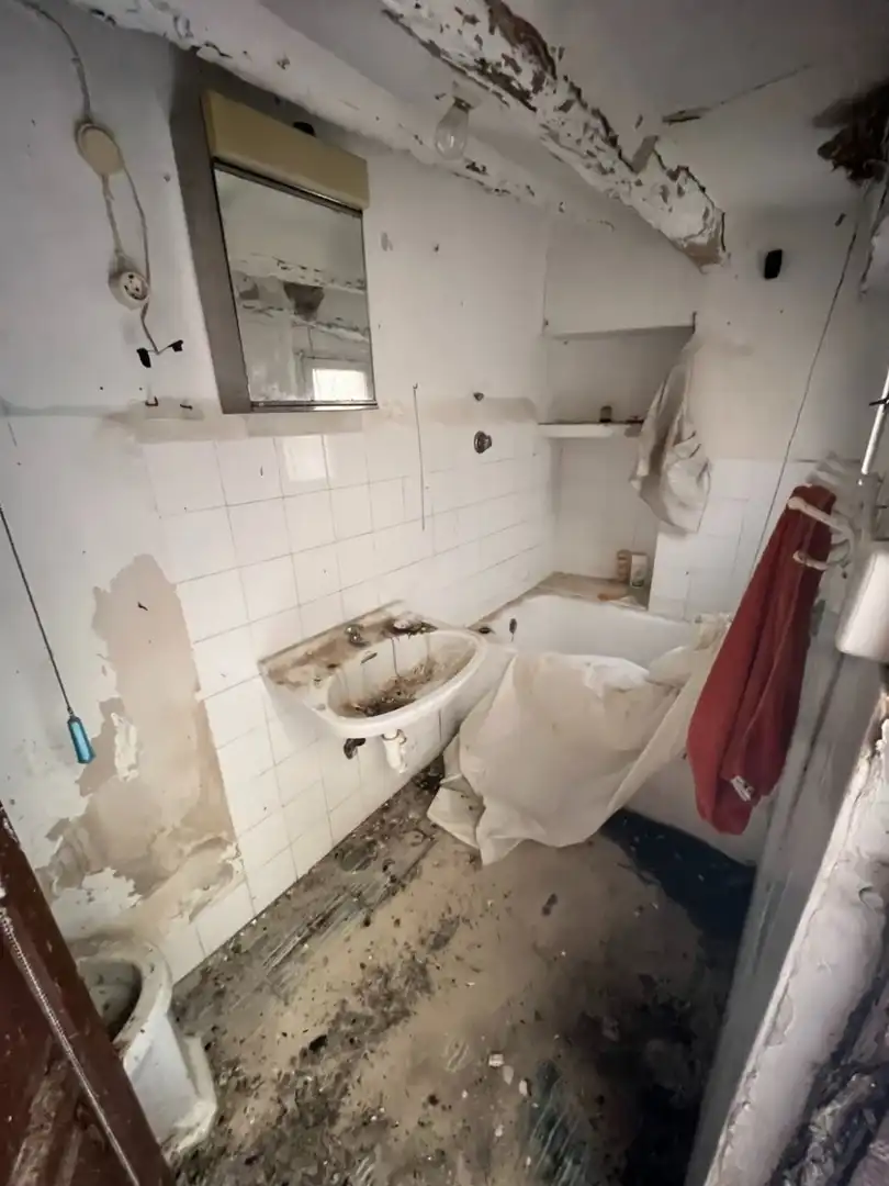 Bathroom of Houses for sale in Sella